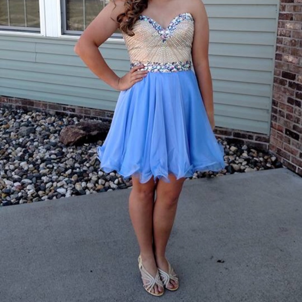 SHERRI HILL